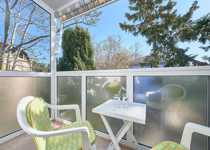 Andrea Mit Stadtblick By Interhome Apartament *