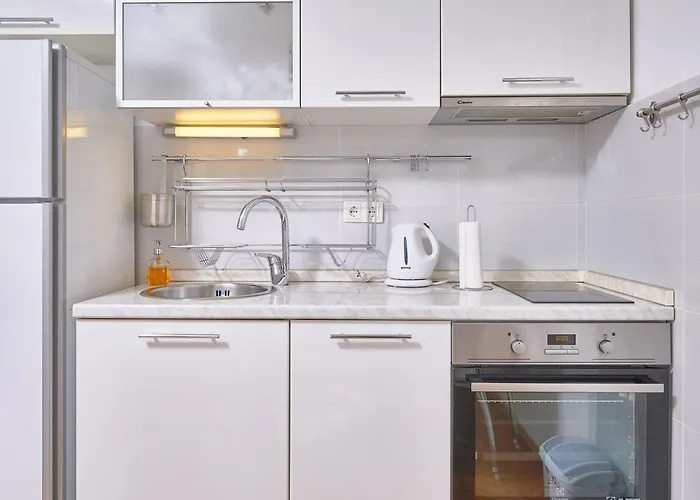 Andrea Mit Stadtblick By Interhome Apartament