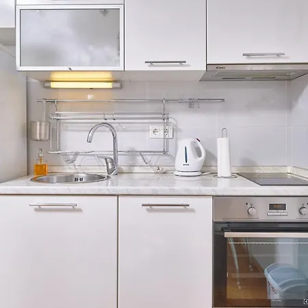 Andrea Mit Stadtblick By Interhome דירה